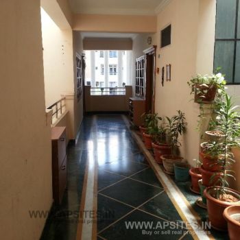 3BHK Semi Furnished Flat For Rent ready to occupy